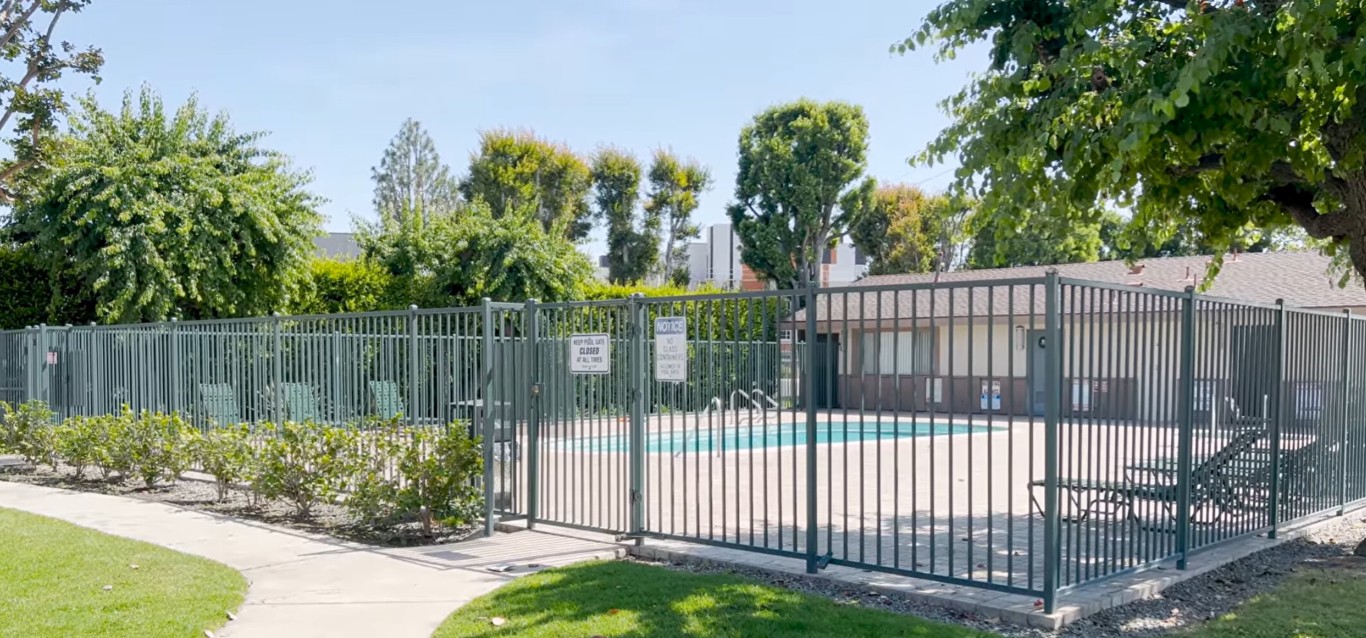 Pool Fencing service in Camarillo, CA
